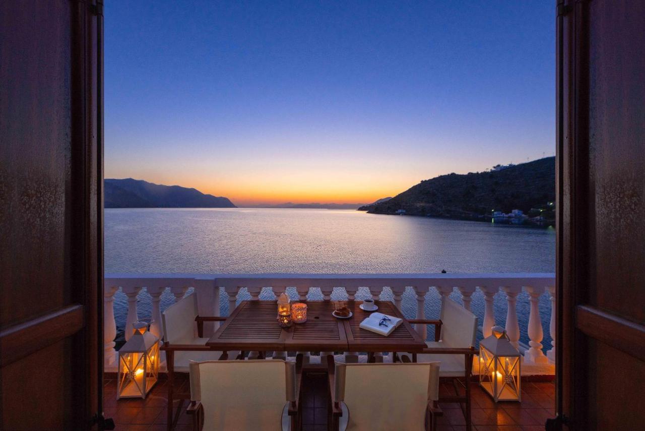 Hostal Maravelia Mare Symi Exterior foto